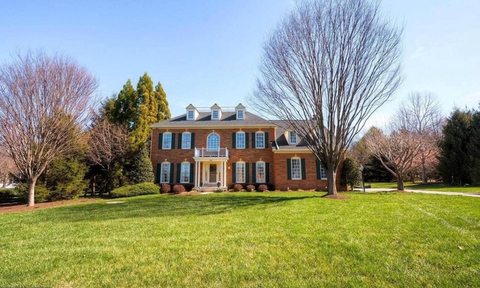 Butler House | Heading to the BMW Classic - This 5-bedroom home is 3 Miles from the Tournament