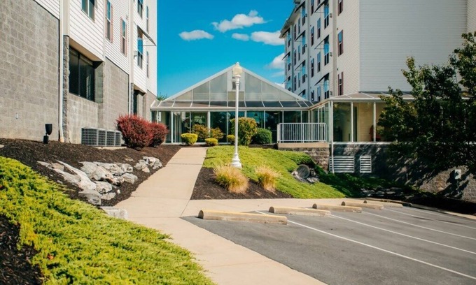 Hershey Condo | Headline