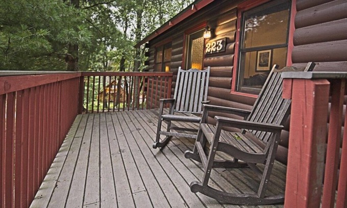 Wisconsin Dells Cabin | Headline
