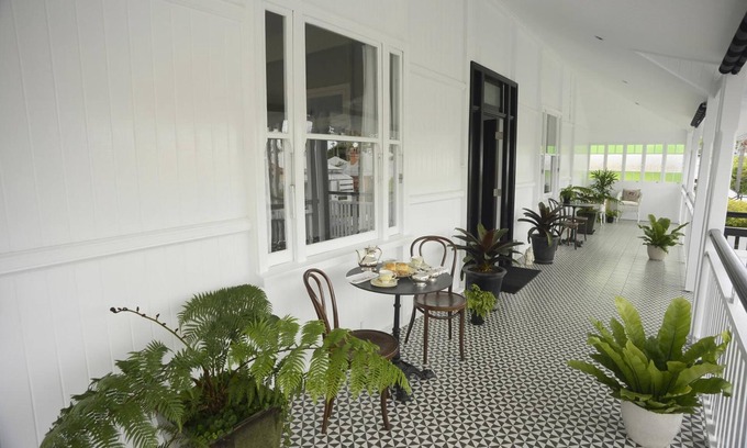 New Farm Bed & Breakfast | Heal House