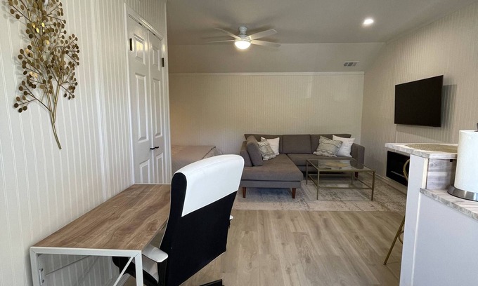 Geyserville Apartment | Healdsburg Studio - Immaculate Brand New!