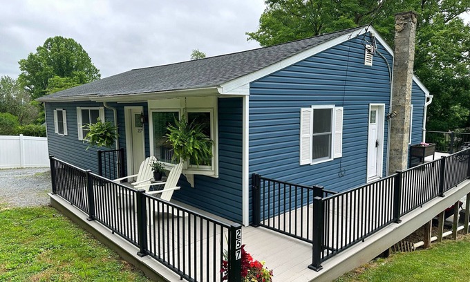 Paradise Cottage | Heart of Amish Country - Paradise Cottage