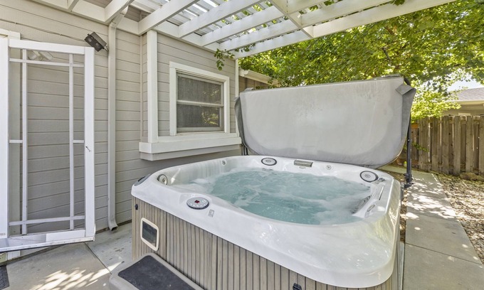 Southeast Boise House | Heart of Boise*Simplot sports complex*Pool Table