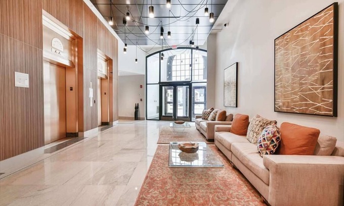 Chinatown Apartment | Heart of Boston 1 BR | Business Traveler Friendly