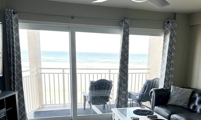Rogers Seabreeze Condo | Heart of Daytona 1 bedroom w/kitchen, sleeps 4, private balcony, fireplace, pool