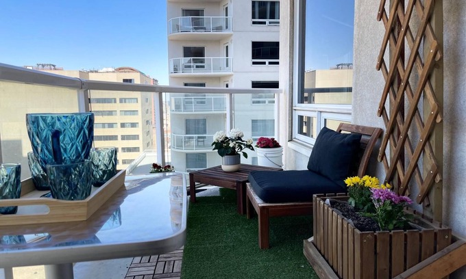 Downtown Edmonton Condo | Heart of Downtown Edmonton, walking distance to Rogers Place/LRT station