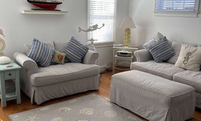 Harwich Port Condo | Heart of Harwich Port Ocean Walk Beach Gem