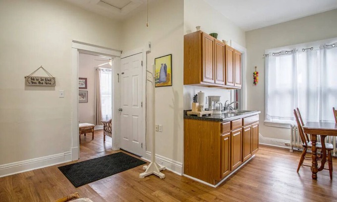 Michigan City Apartment | Heart of Historical Dist.*Parking*Claw Tub*A/C #4