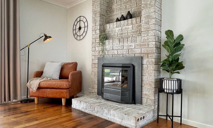 Romsey House | Heart of Romsey -Central Location & Pet Friendly