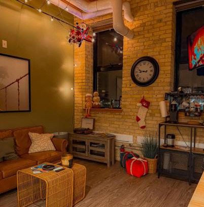 Exchange District Apartment | Heart of the City: Cozy 2-Bed Loft