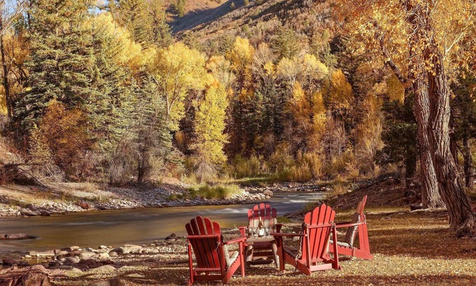 Snowmass Cabin | Heart of the Roaring Fork River | Catch the bus to ski Aspen