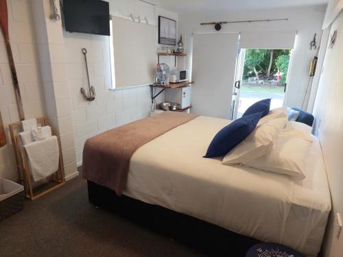 Coromandel Apartment | Heart of town studio