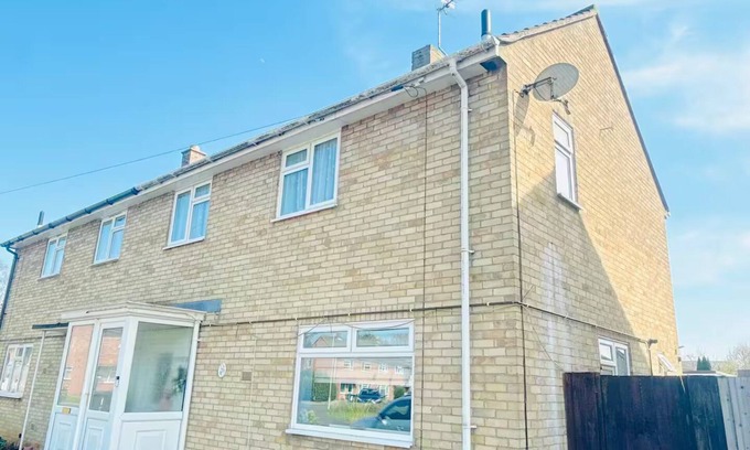 Cambridge House | Heartfelt Cambridge Home Quiet and Peaceful