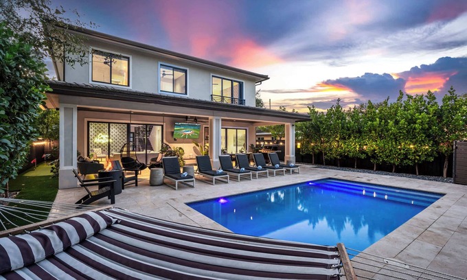 Tarpon River House | Heated Pool, Arcades, Golf - 5 Minutes to Las Olas