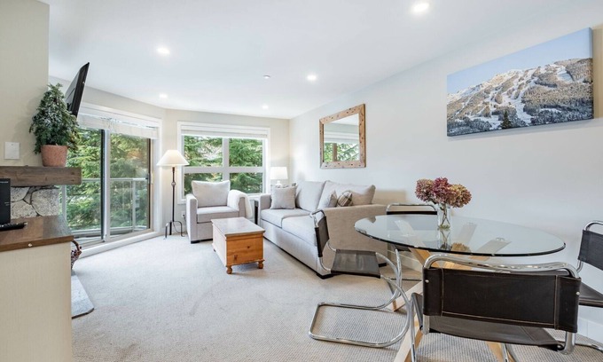 Upper Village Condo | Heated pool, hot tub & gym | Ski-in/out Retreat