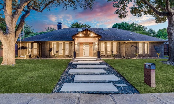 Far North Dallas House | Heated Pool, Putting Green, Movie Theater and more! 4 bed/3 bath
