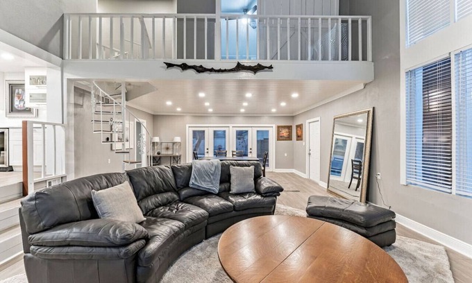Merritt Island House | Heated Pool, Sleeps 21, 2 Kitchens, Custom Firepit, Outdoor Oasis, Near Beach