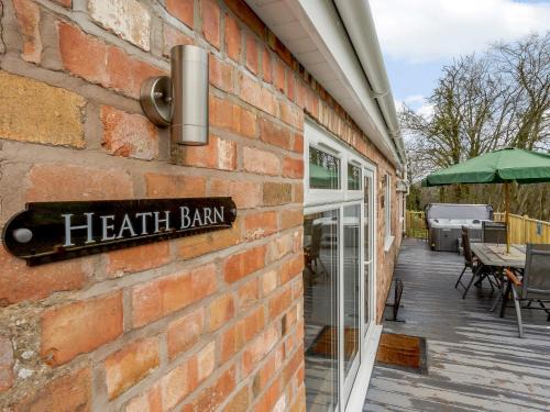 Hay-on-Wye House | Heath Barn