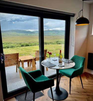 Glengrasco House | Heatherbank Cabin