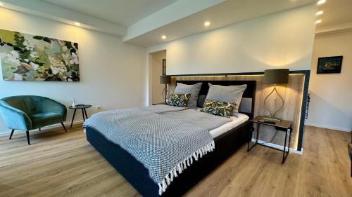 Bad Driburg Apartment | Heaven Homes - Traumhafter Ausblick am Wald
