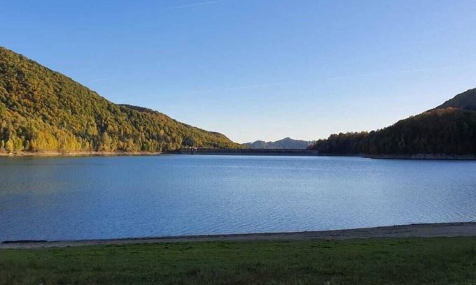 Tesila Villa | Heaven on Earth Luxury Lake House & Glamping