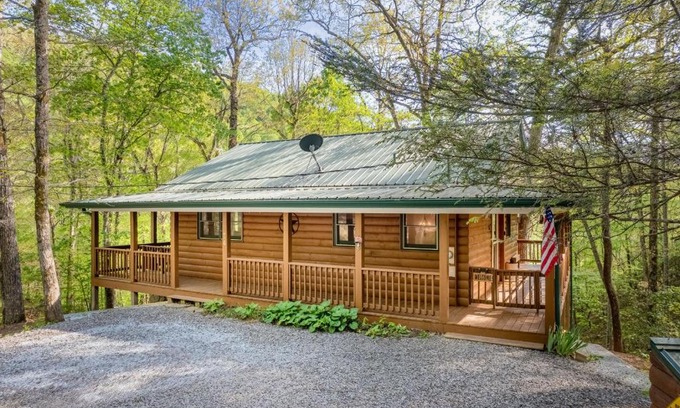 Franklin House | Heaven on the Hill