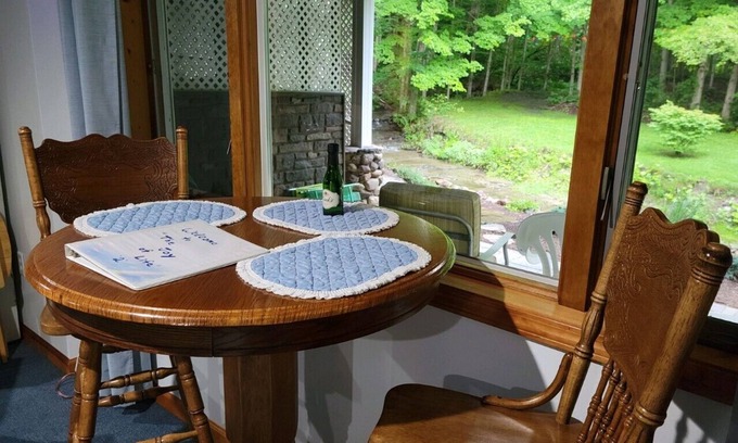 Forestville Apartment | Heaven Sent - including you!
