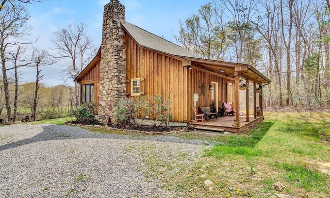 Eagle Rock Cabin | Heavenly Haven Cabin at Craig Creek