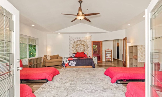 Honomu Apartment | Heavenly Hawaii Retreat Home near Hilo, Ocean & Waterfalls