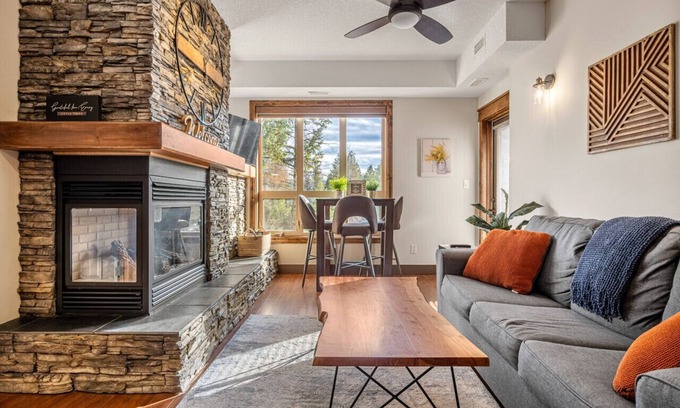 East Kootenay Condo | Heavenly Mountain Hideaway | Pool | Hot Tub