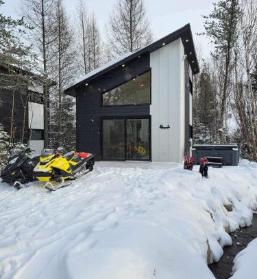 Notre-Dame-des-Monts Ski Chalet | Hebergement du grenier 2 0