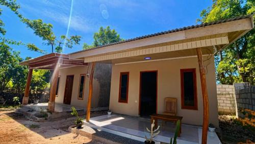 Rote Island Bed & Breakfast | Hecter Surf House