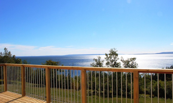 Iona Cottage | Hector's Point-New Modern 1 bedroom suites in Iona