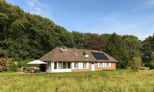 Meeuwen-Gruitrode House | Heidebos