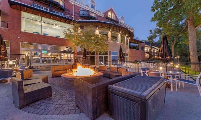 Green Lake Hotel | Heidel House Hotel and Conference Center, an Ascend Collection Hotel
