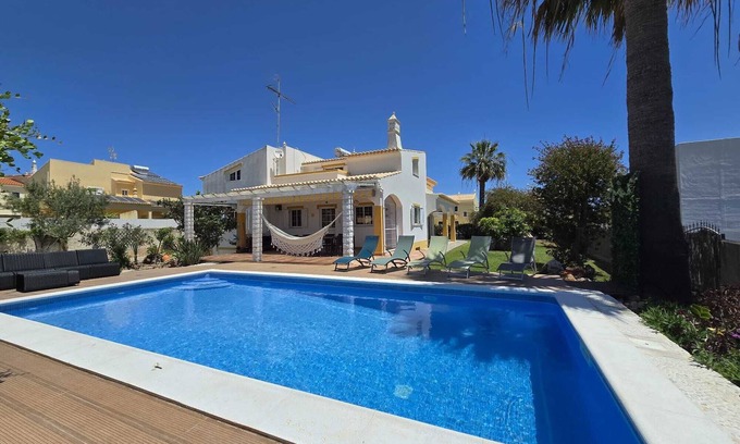 Altura House | Height Villa Duartes