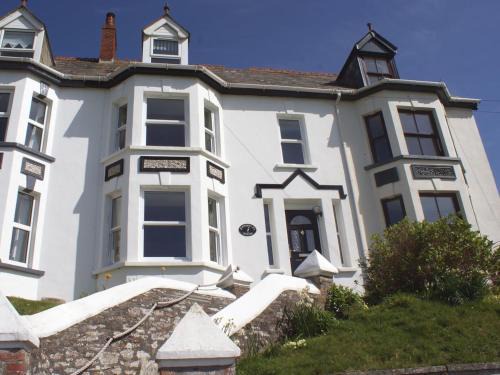 Treknow House | Heightley House