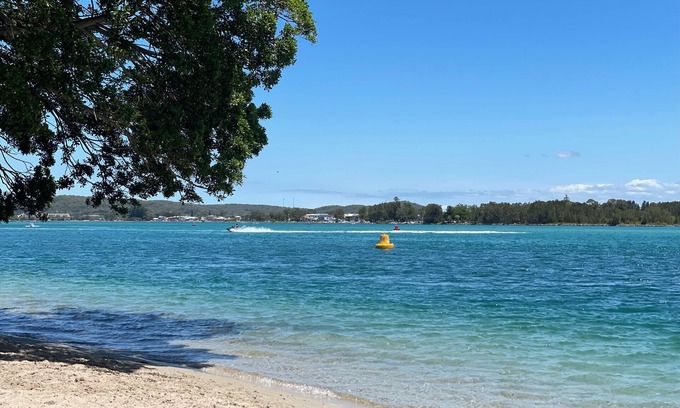 Tingira Heights Bed & Breakfast | Heights Hideaway in beautiful lake Macquarie