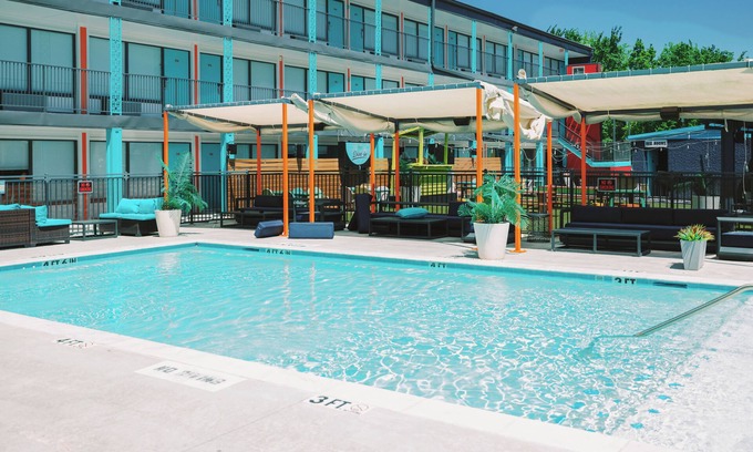 Greater Heights Hotel | Heights House Hotel - Houston Heights Downtown, an Ascend Collection Hotel