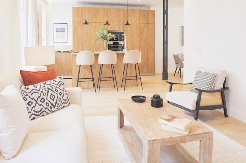 Goya Apartment | Heima Chic Retiro Park