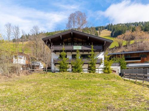 Saalbach Apartment | Heimelig M