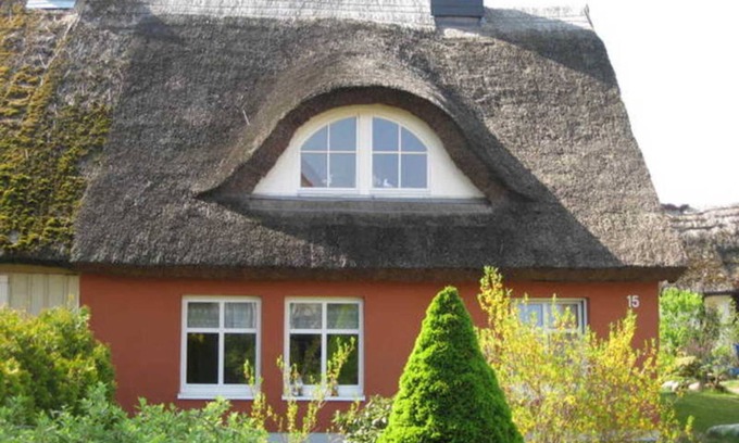 Monkebude Apartment | Heinrich, Lothar Holiday home with WLAN near the water - Holiday home