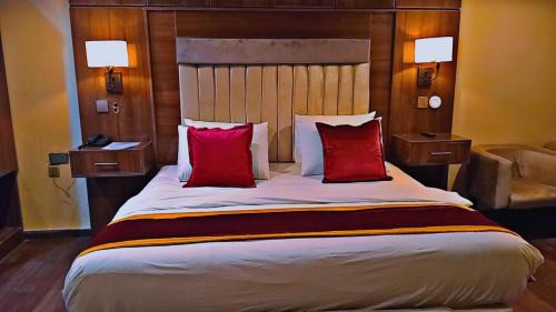 Ayon Hotel | Helin Terrace Hotel