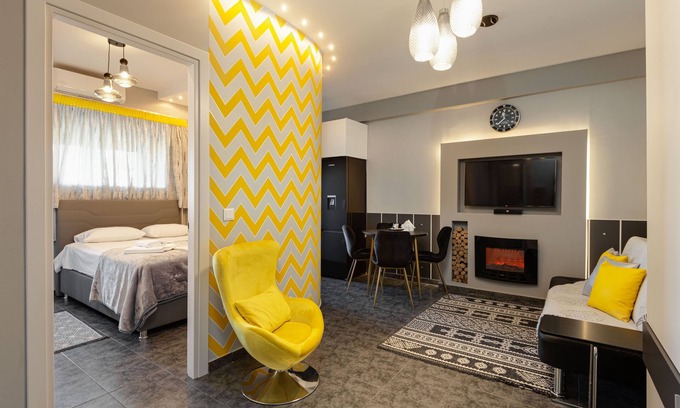 Thessaloniki City Centre Apartment | Helios central luxury suite
