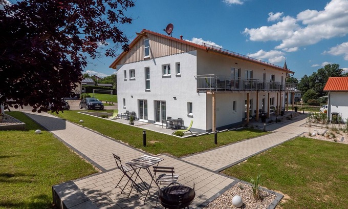 Osterwaal Apartment | Helles Appartement (25qm) mit modernem Bad und Terrasse