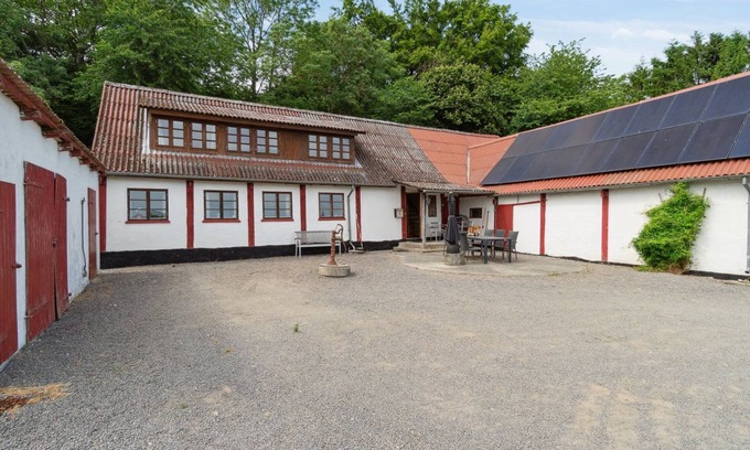 Østermarie House | "Helmer" - 3km from the sea by Interhome