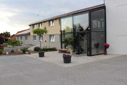 Gempfing Bed & Breakfast | Helmers Gästehaus