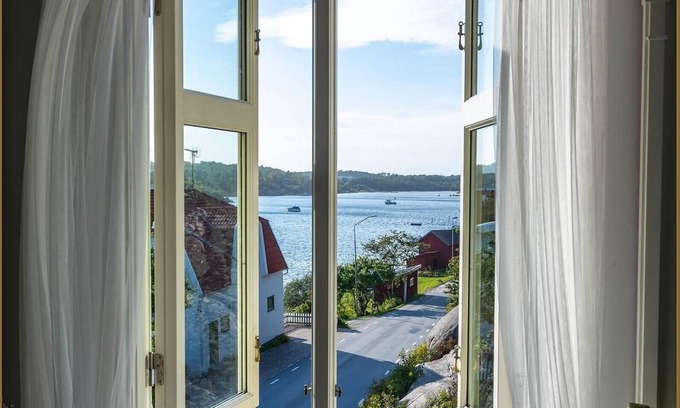 Kungshamn Bed & Breakfast | Hem Till Bengt