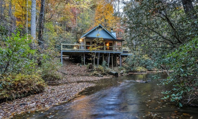 Blue Ridge Cabin | Hemlock Creek | Cherry Log, GA