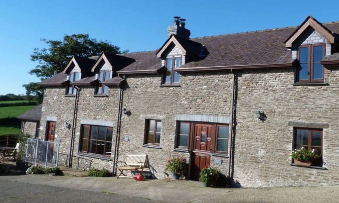 Silian House | Hen Ysgubor in the beautiful Lampeter